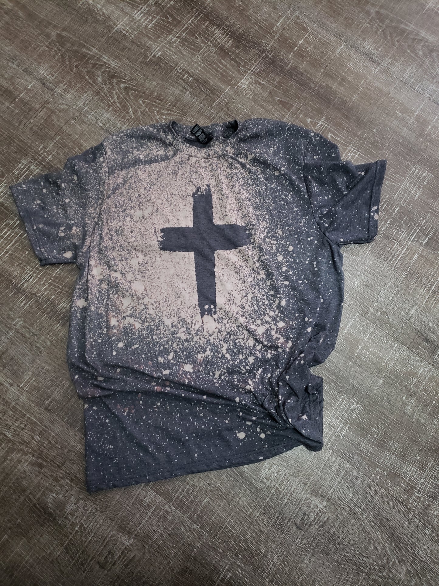 Reverse bleached cross